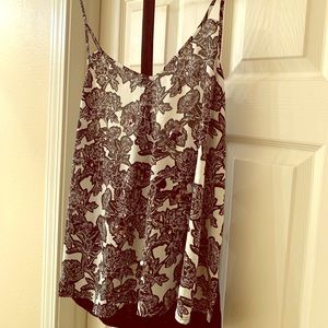 Black/White T-camisole with sequin detail